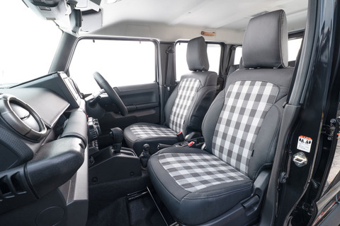 シートカバー 80’s ダブグレーxヴィーガンブラック ジムニーノマド装着シートカバー 80’s ダブグレーxヴィーガンブラック ジムニーノマド装着