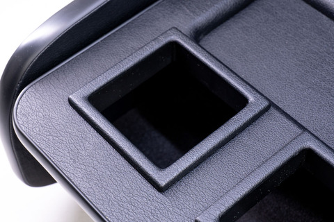 NV350 キャラバン専用センターコンソール T.W.G