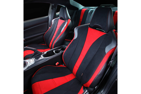 グレイス　シートカバー　車種限定 86 & BRZ /PREMIUM ボルドー×ブラック