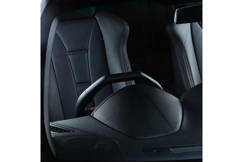 ブラックｘブラック