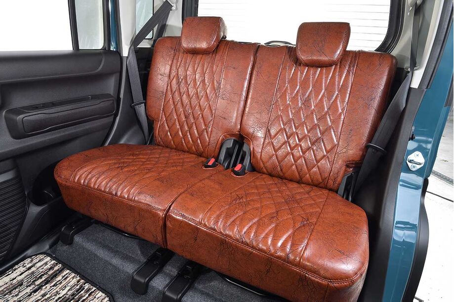 S700ハイゼットカーゴ　シートカバー  アンティークデザインD ブラウン　後部座席