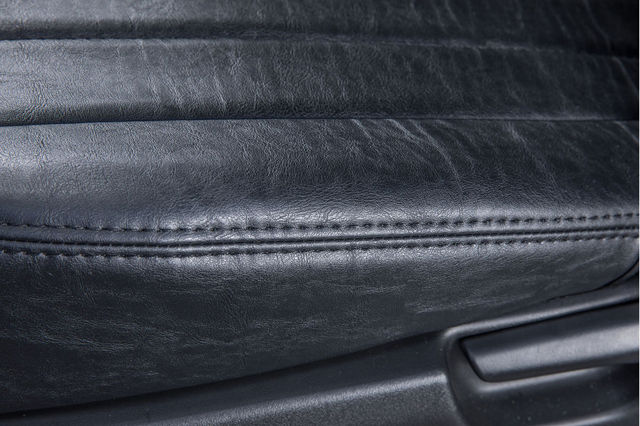 S700ハイゼットカーゴ　シートカバー クラシック　ブラック　アトレー　縫製詳細