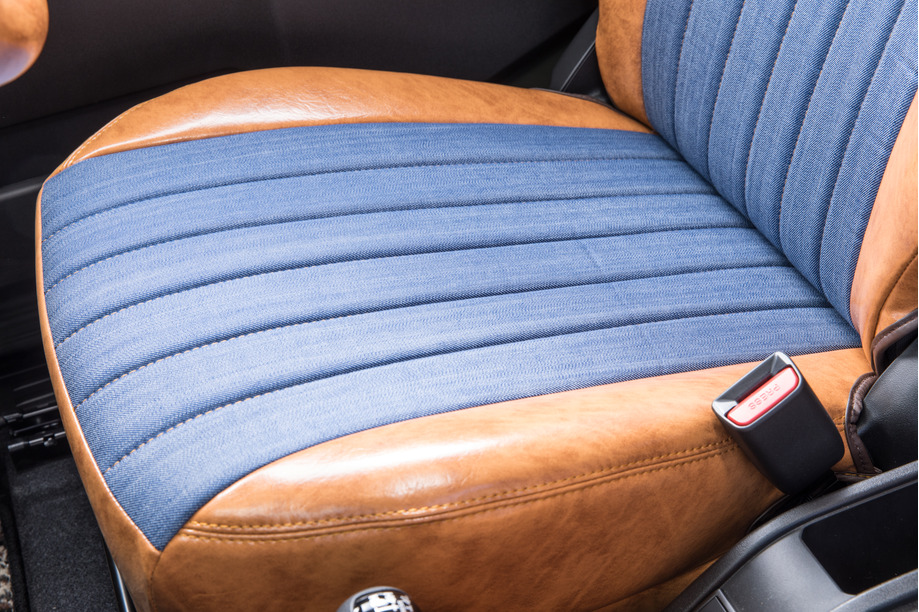S700ハイゼットカーゴ　シートカバー  アンティークデニム　キャメル　座面デザイン