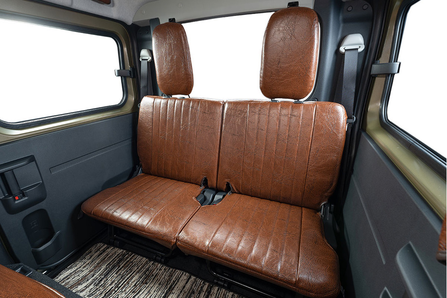 S700ハイゼットカーゴ　 シートカバー  アンティークデザインSブラウン後部座席